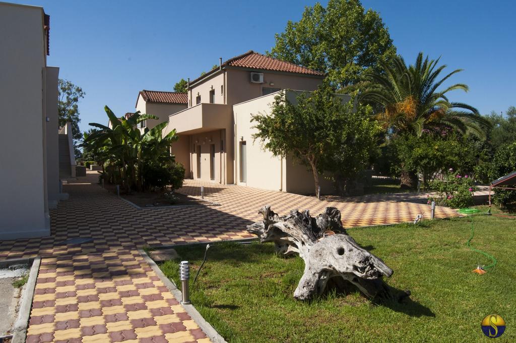 Hotel Sias Resort Agios Avgoustinos Exterior photo