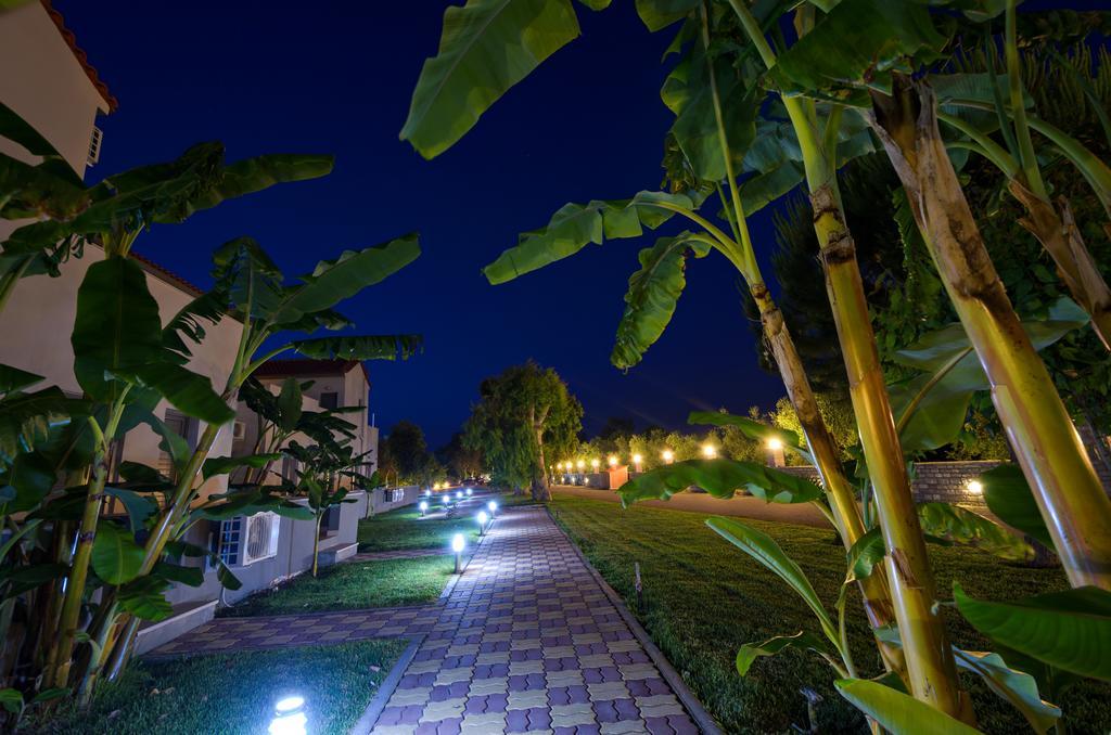 Hotel Sias Resort Agios Avgoustinos Exterior photo