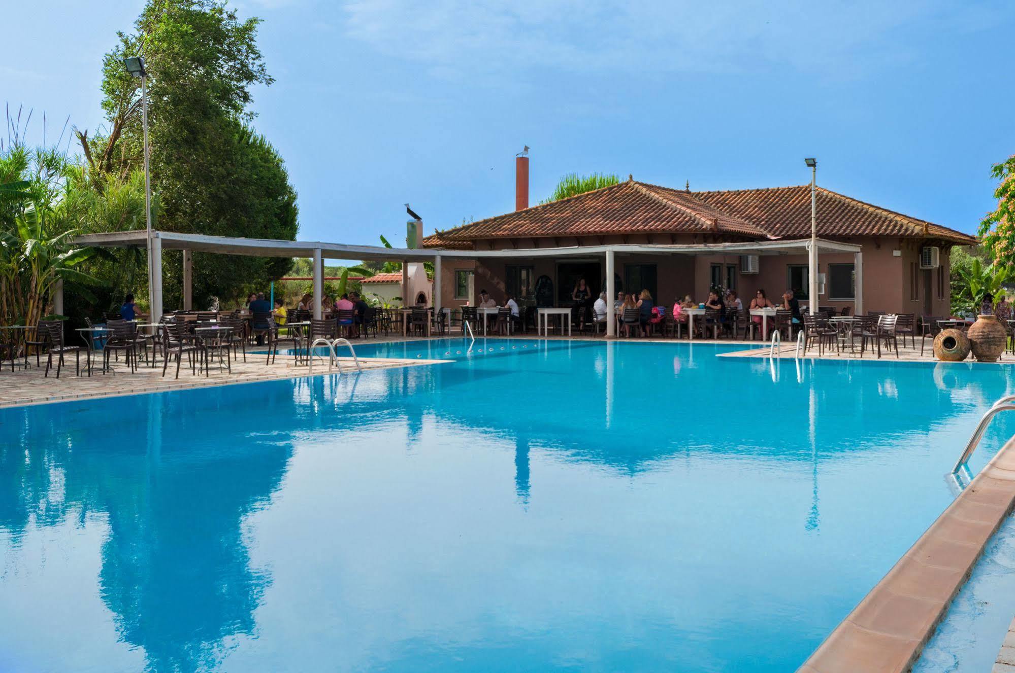 Hotel Sias Resort Agios Avgoustinos Exterior photo